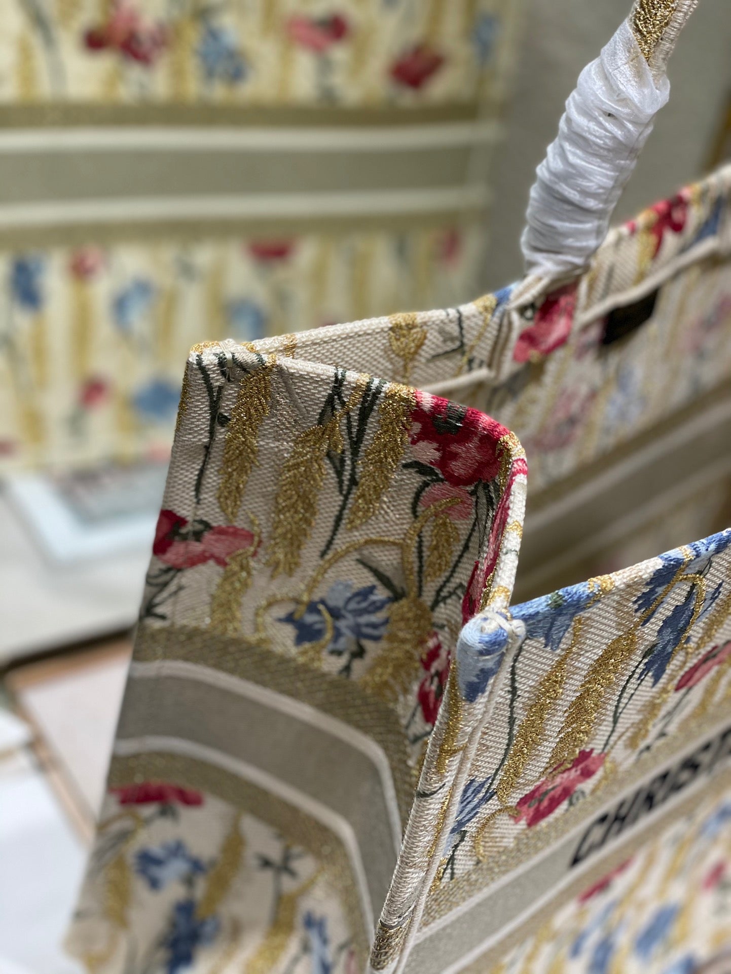 CD Hibiscus Book Tote 42cm Bag Canvas 336576 mysite