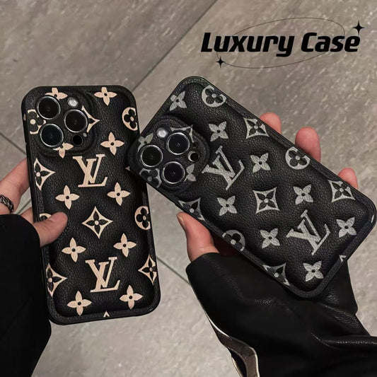 MONOGRAM IPHONE CASE -BLACK