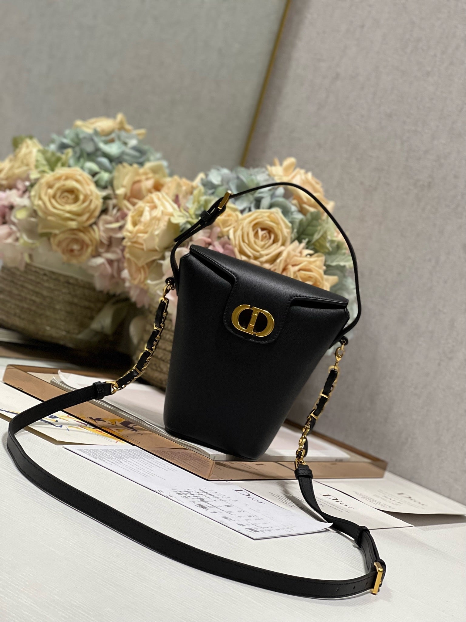 CD Montaigne Large Chain Bucket Bag Black Calfskin 336800 mysite