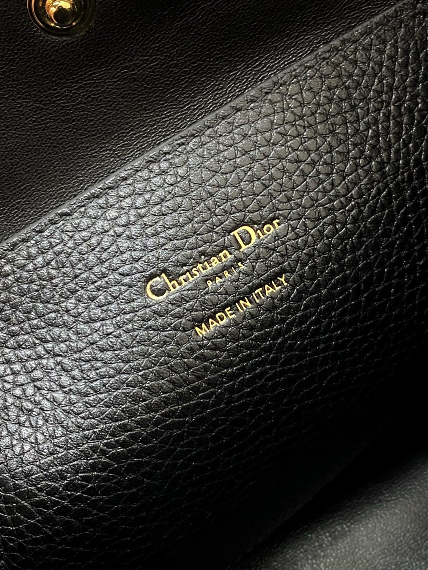 Dior Signature Bucket Bag Black Calfskin 333341