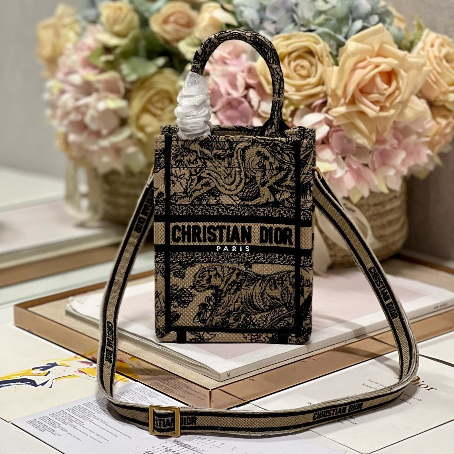 CD Apricot Tiger Mini Book Tote 13.5 cm 336428 mysite