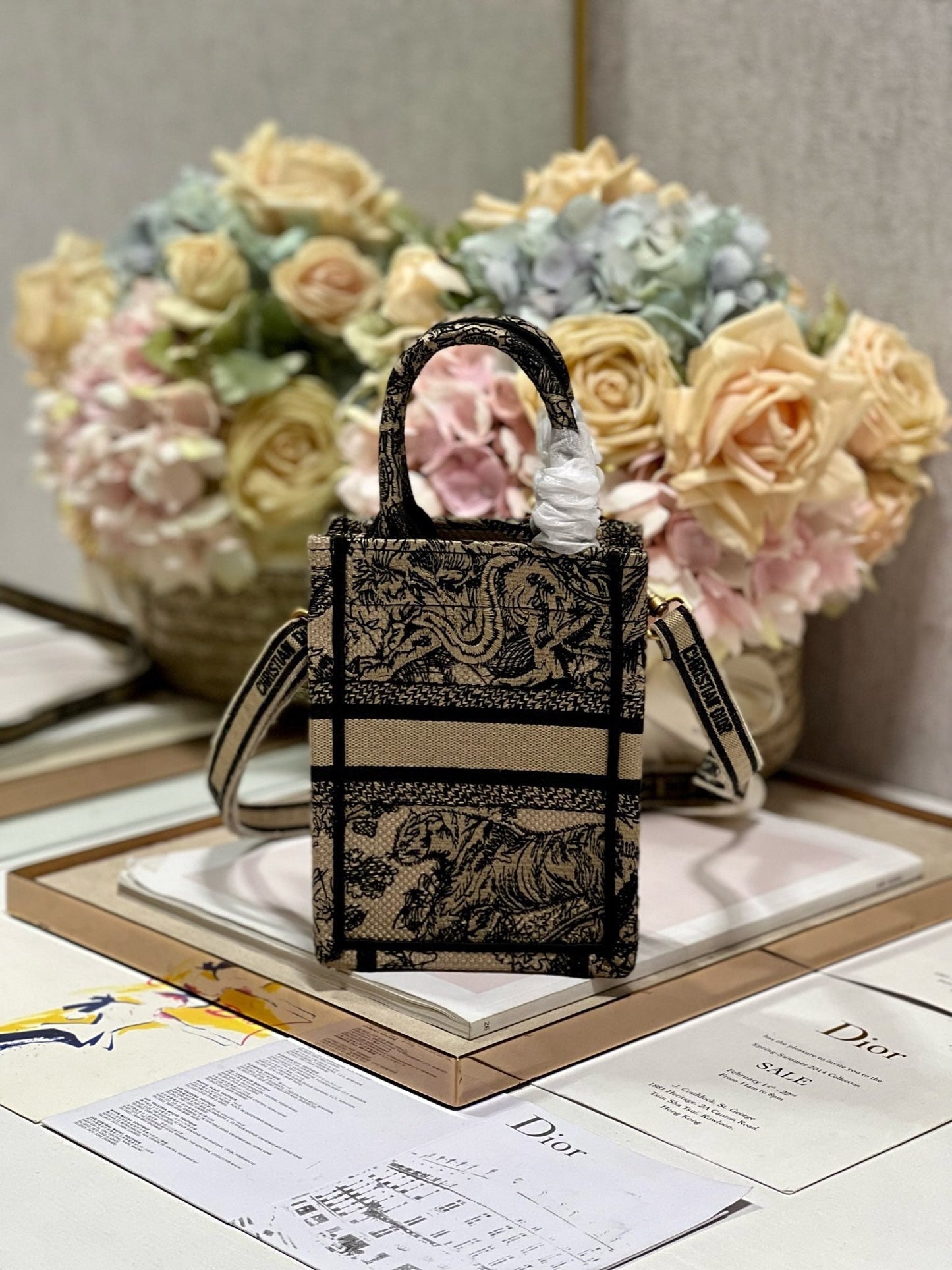 CD Apricot Tiger Mini Book Tote 13.5 cm 336428 mysite