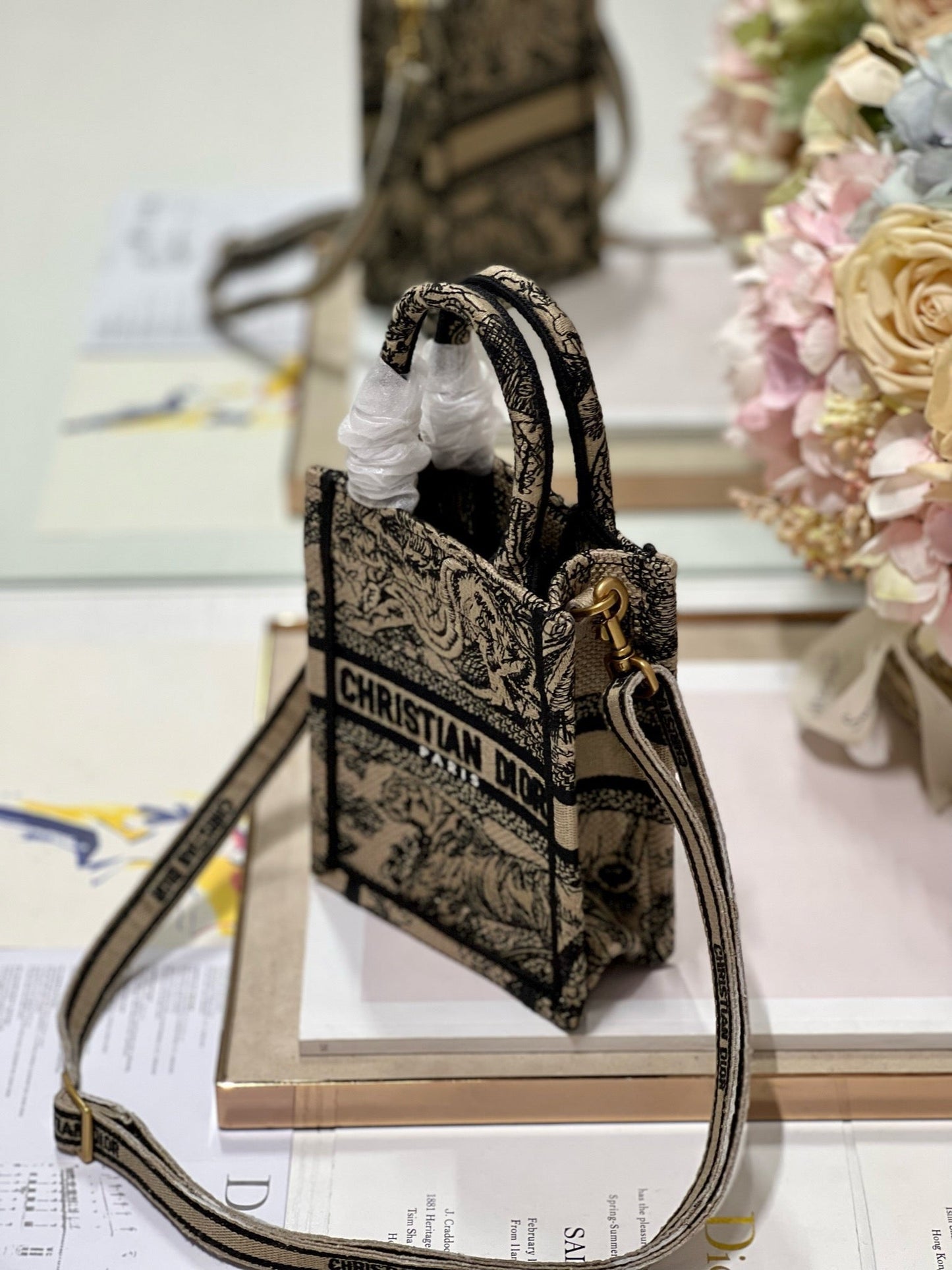 CD Apricot Tiger Mini Book Tote 13.5 cm 336428 mysite