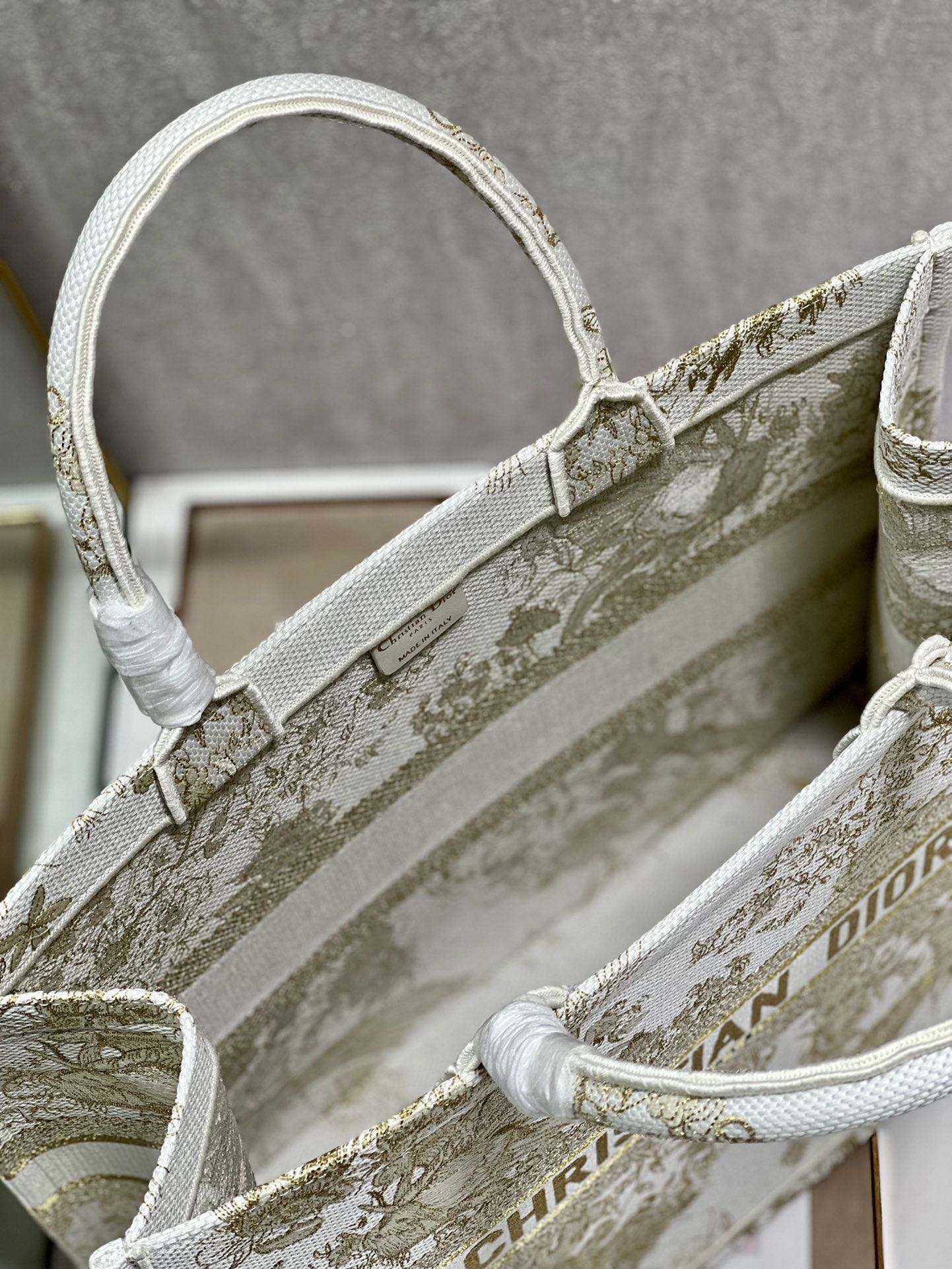 CD Golden Magpie Book Tote 42cm Bag Canvas 336588 mysite