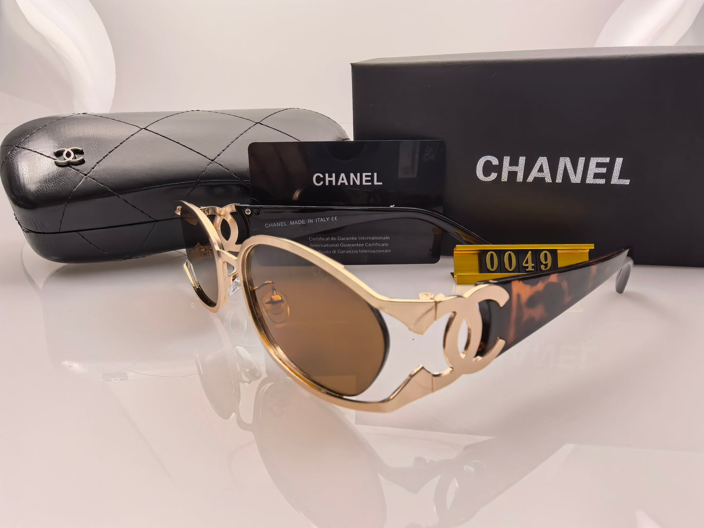 Luxury Large Frame Sunglasses M-8888788