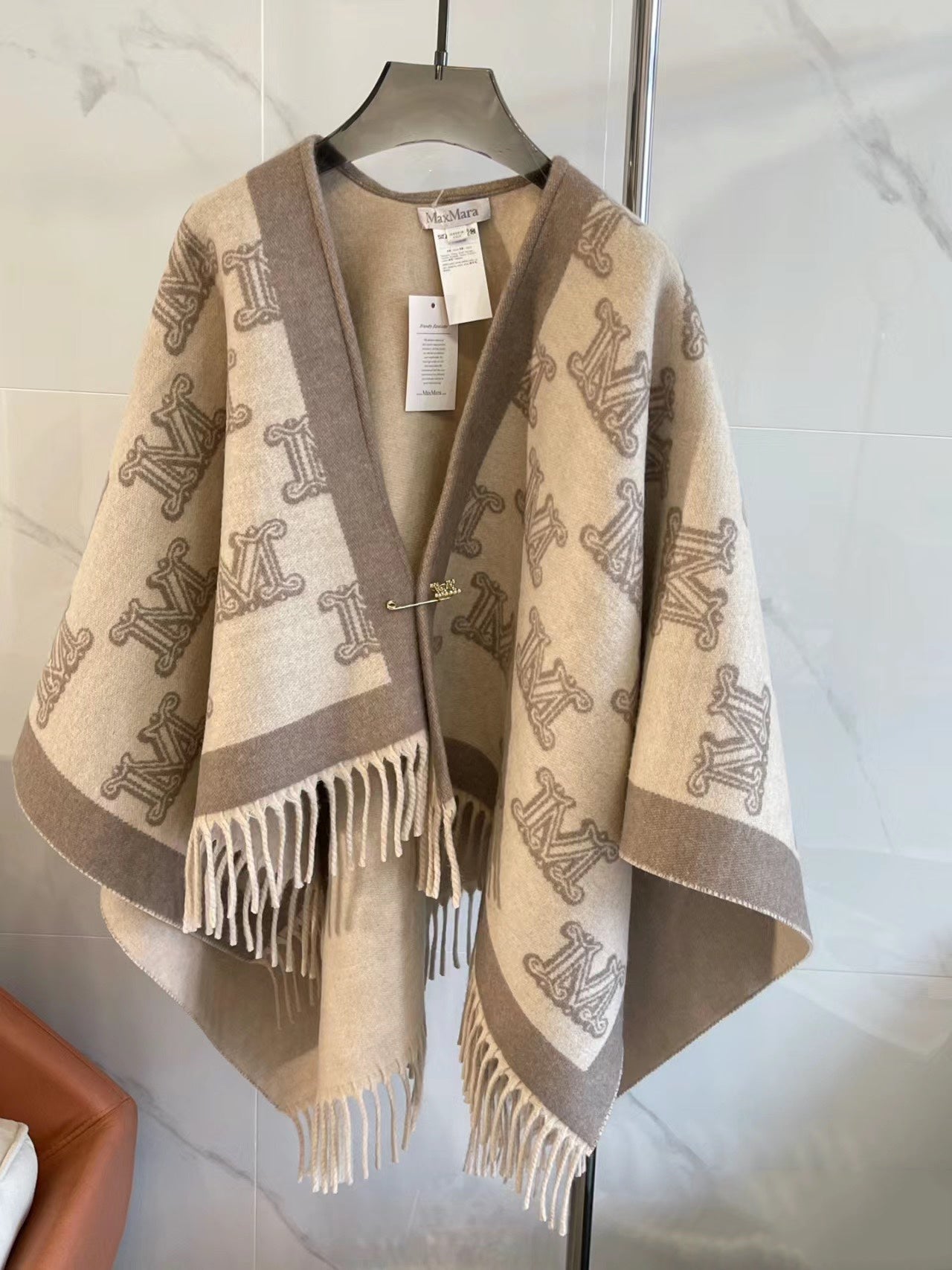 Fashion Wool Jacquard Cape mysite