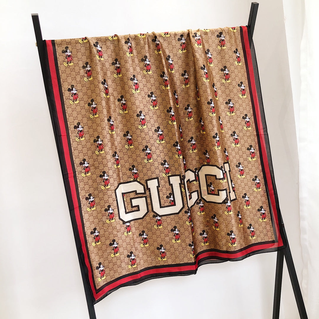Classic Mickey Mouse Joint Silk Scarf mysite