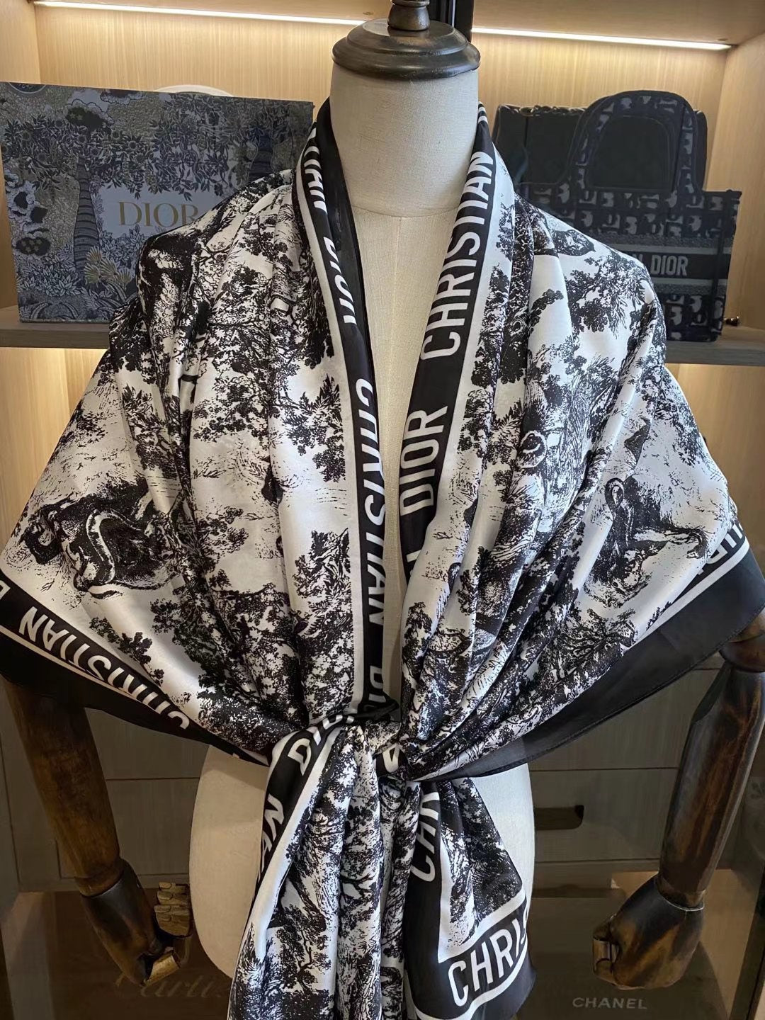 Ink Painting Element Satin Scarf mysite
