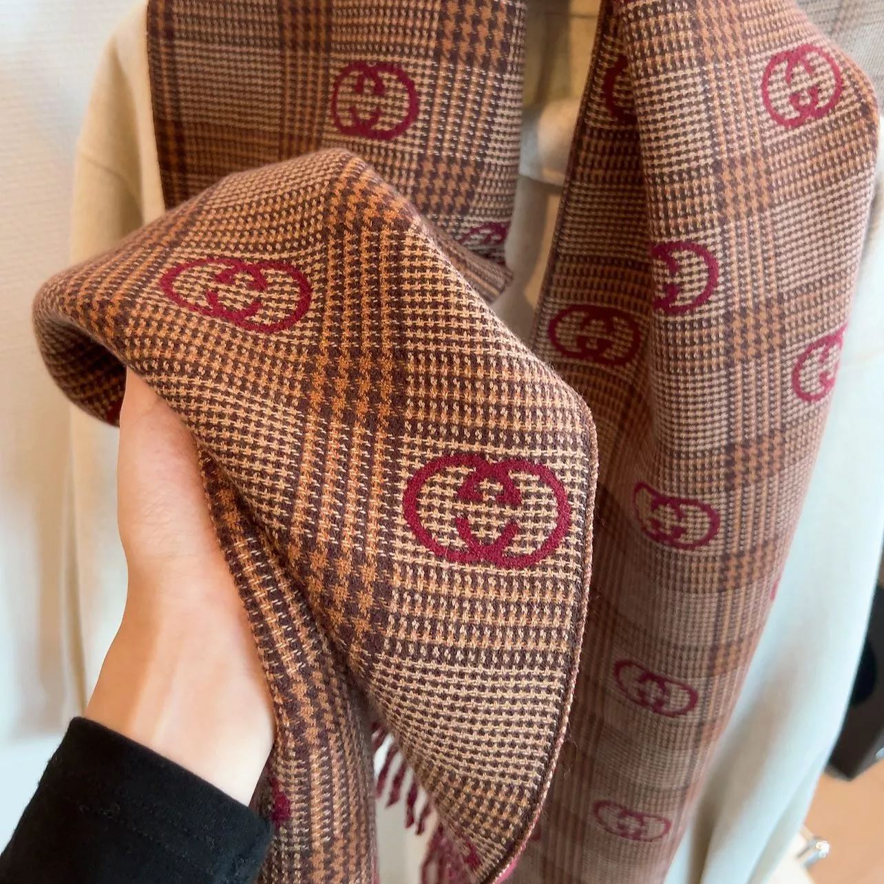 Premium Double-sided Cashmere Fringed Scarf mysite