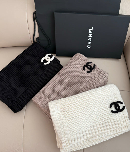 Simple stylish knitted cashmere scarf mysite