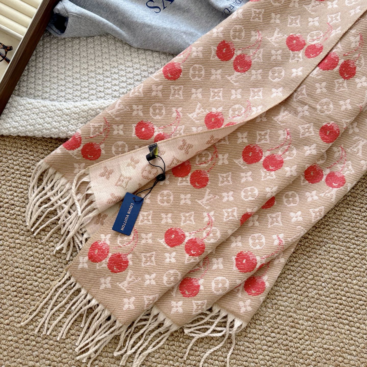 Cherry Embossed Scarf mysite