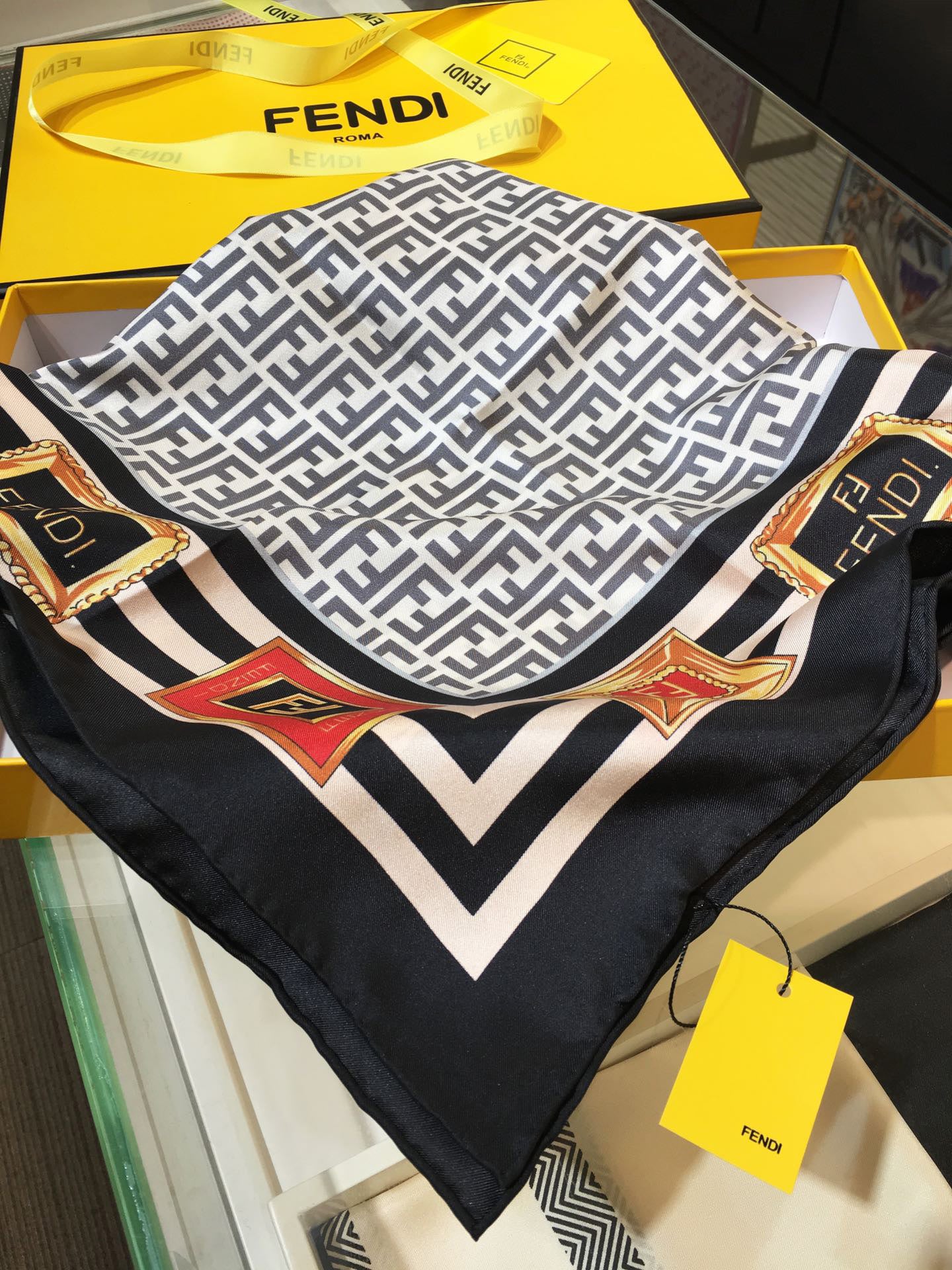 Emblem Print Square Scarf mysite