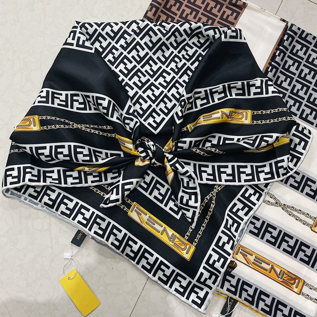 Chain Element Square Scarf mysite