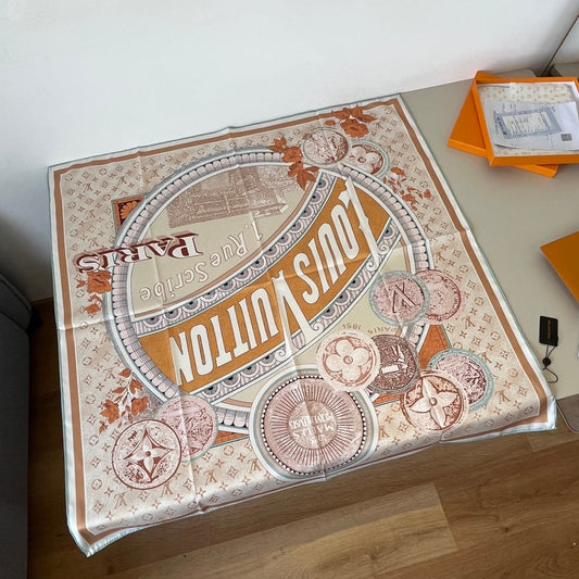 Orange printed mulberry silk square scarf mysite