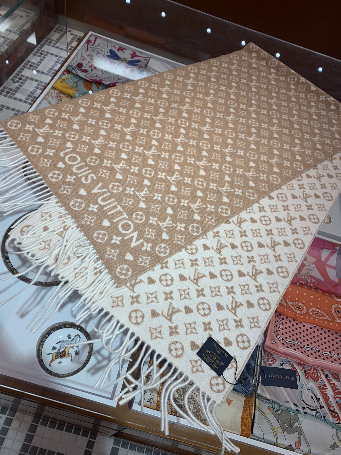 Love Monogram Element Fringed Scarf mysite