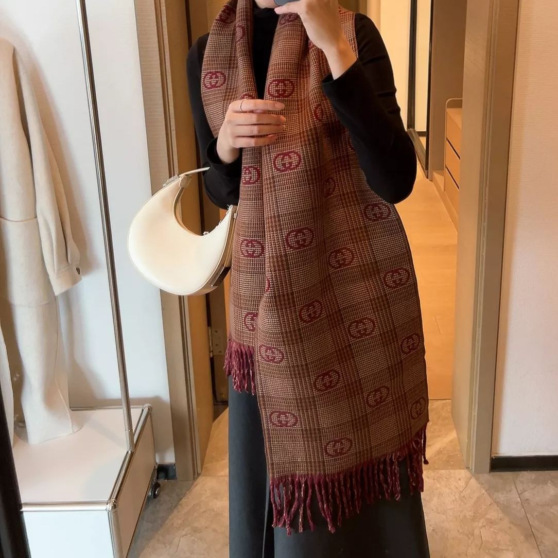 Premium Double-sided Cashmere Fringed Scarf mysite