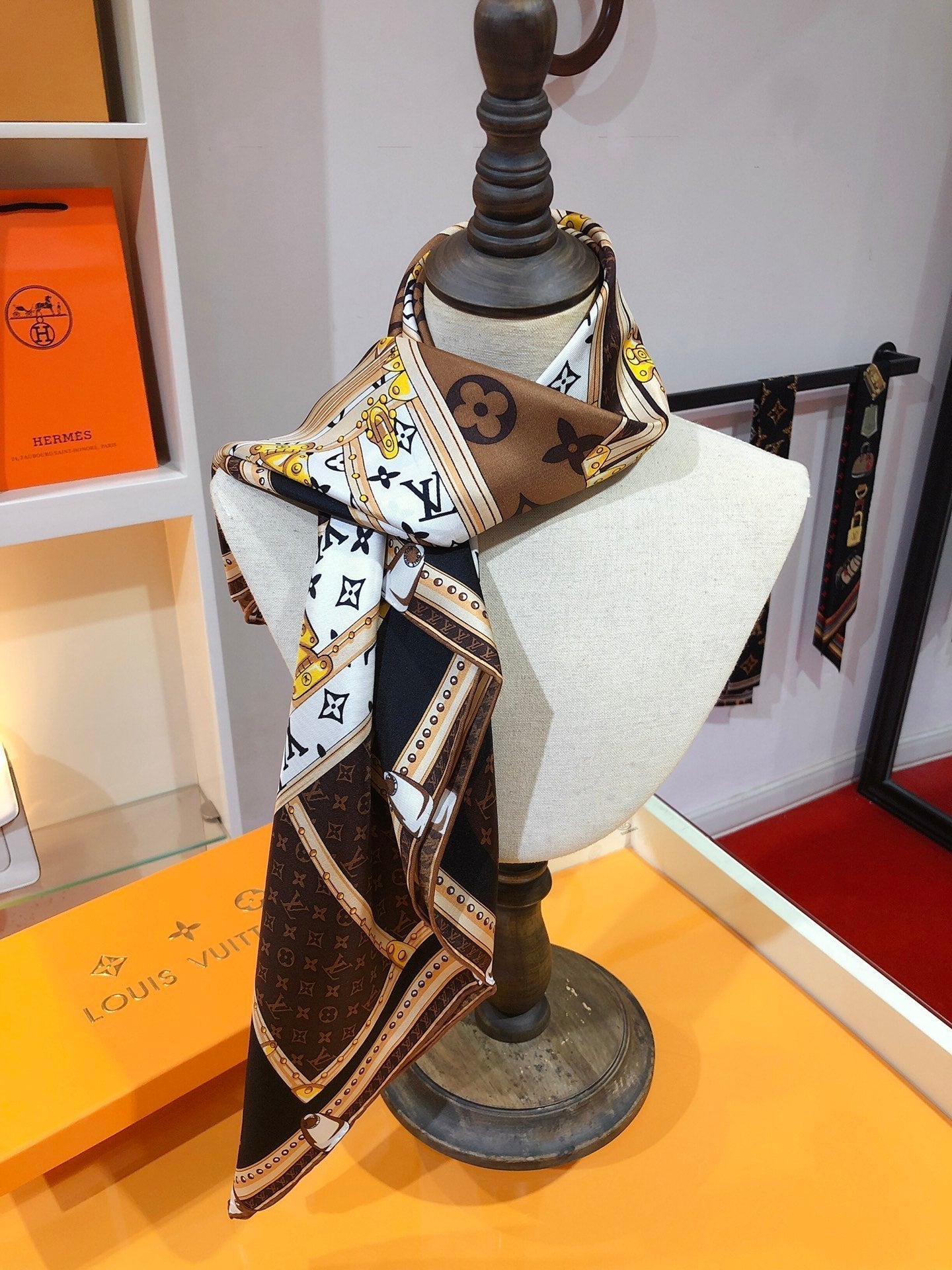 Square Scarf mysite