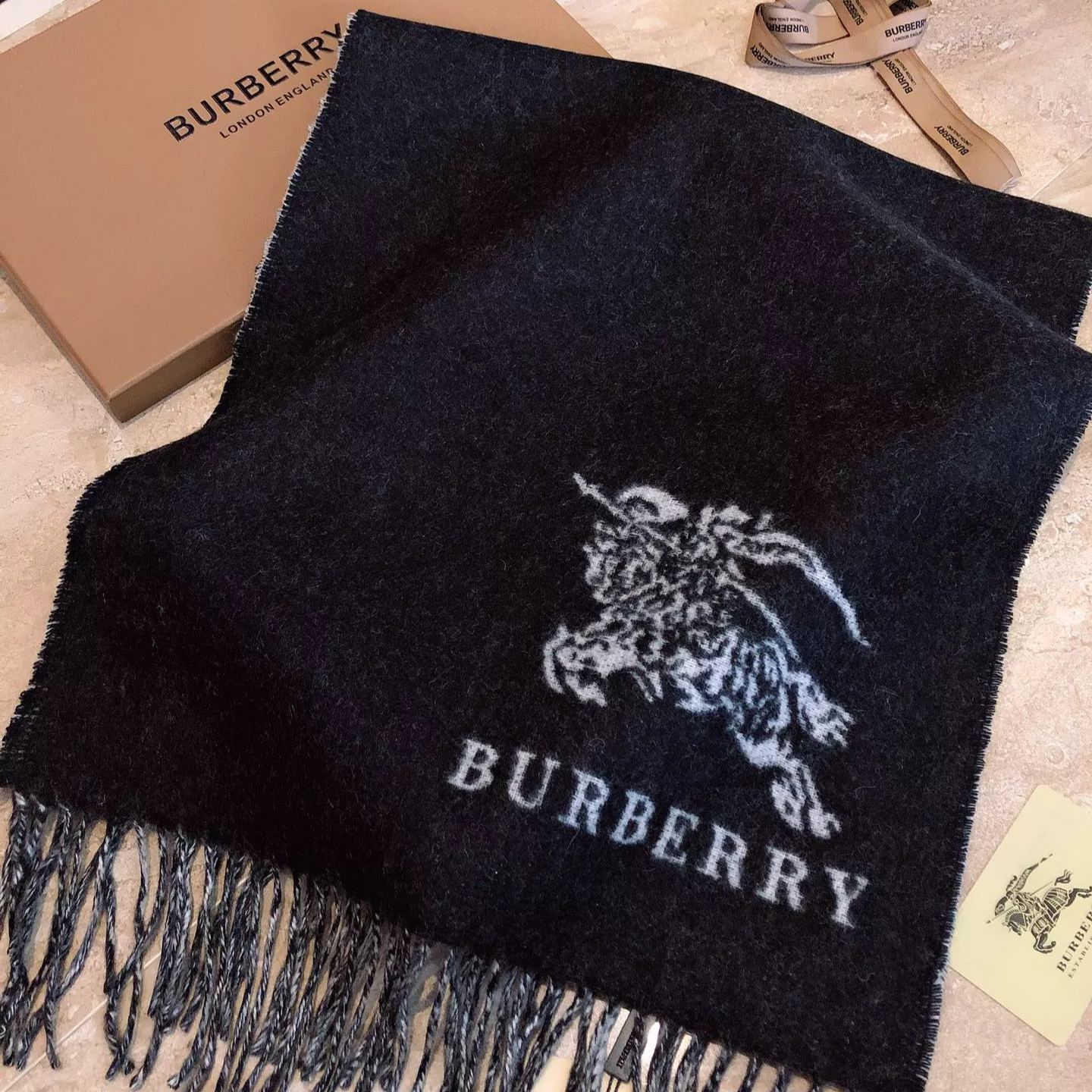 Simple Solid Monogram Fringed Wool Scarf mysite