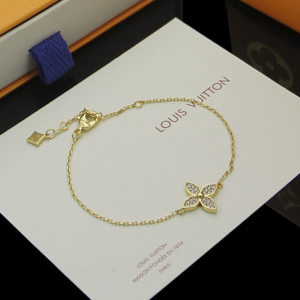 Star Blossom Necklace and Bracelet mysite