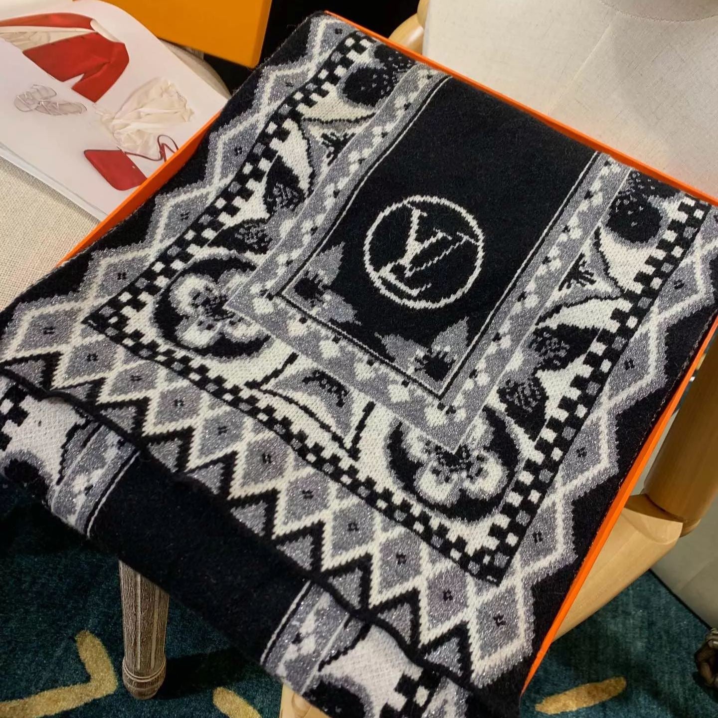 Unique Knit Pattern Cashmere Scarf mysite