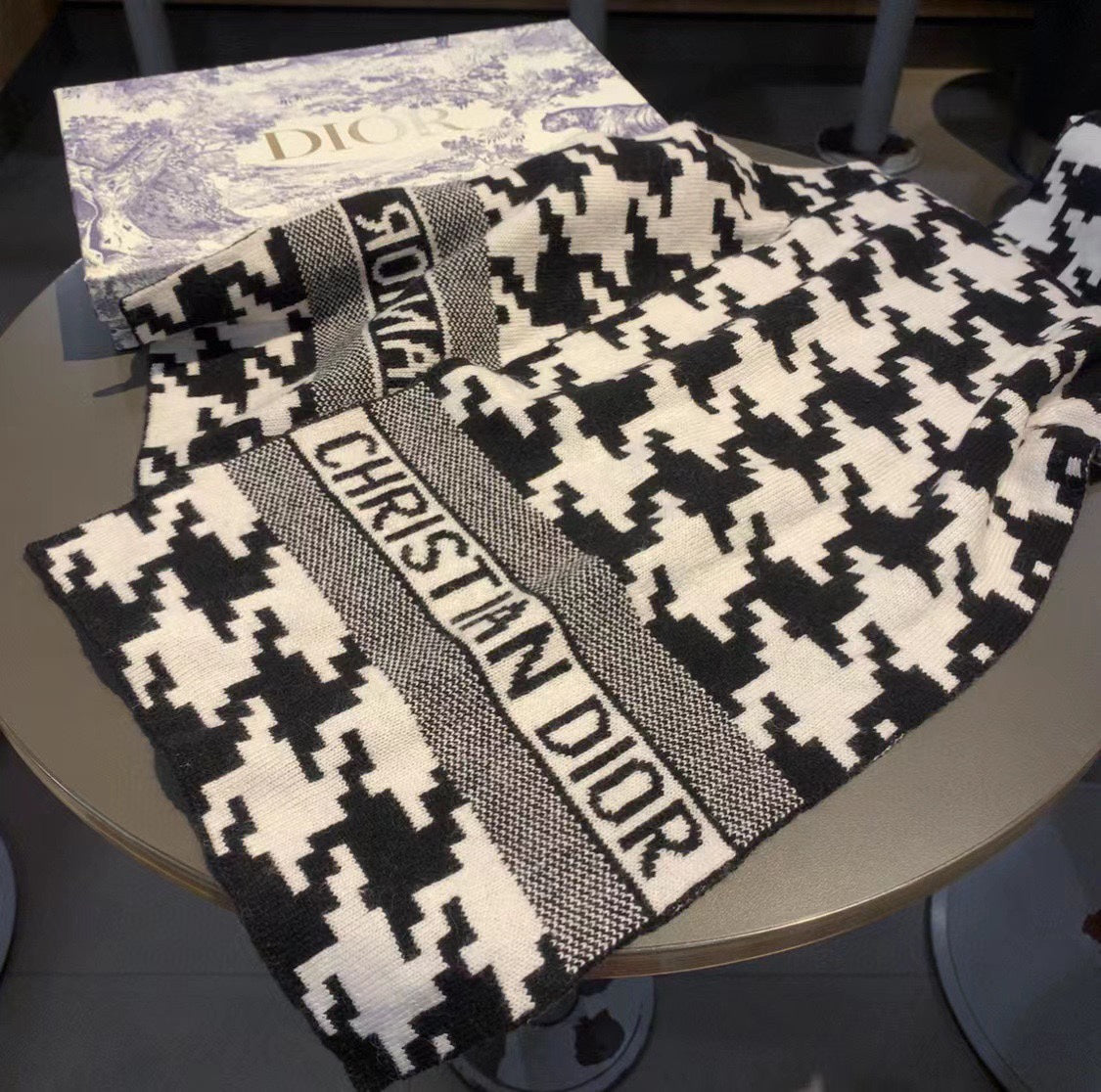 Classic 30 Monogram Knit Scarf in Wool mysite