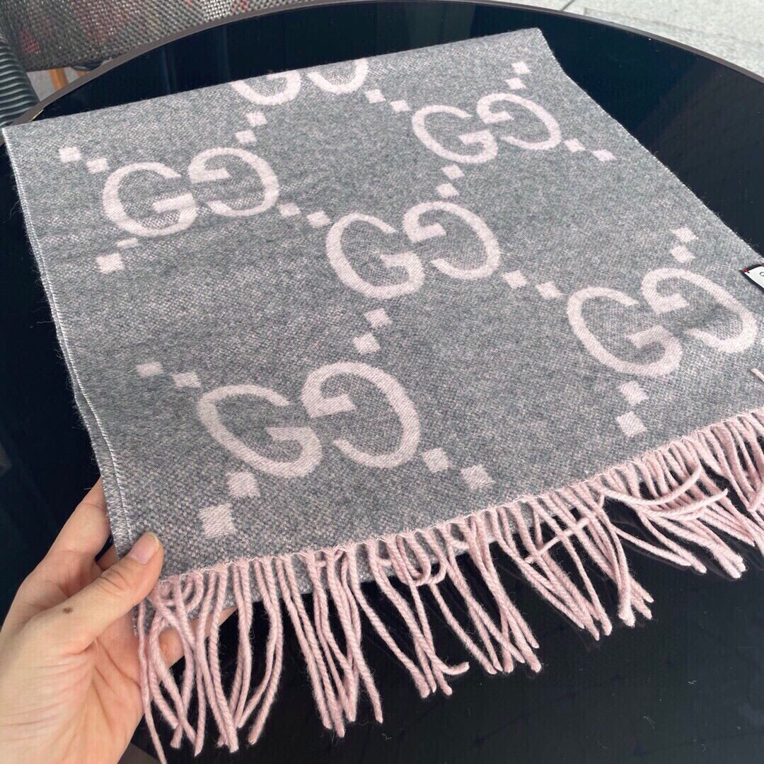 Classic Large Letter Jacquard Cashmere Scarf mysite