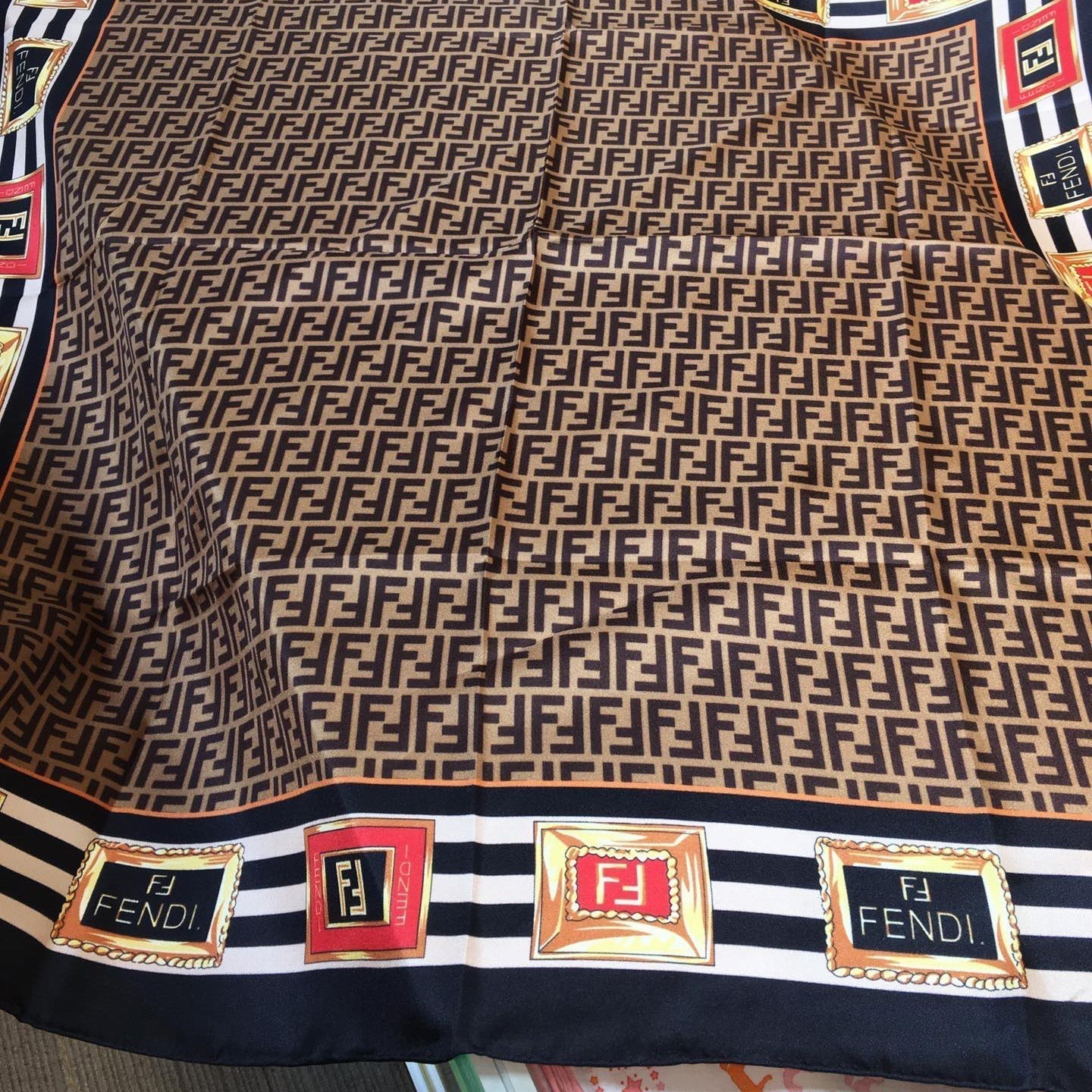 Emblem Print Square Scarf mysite