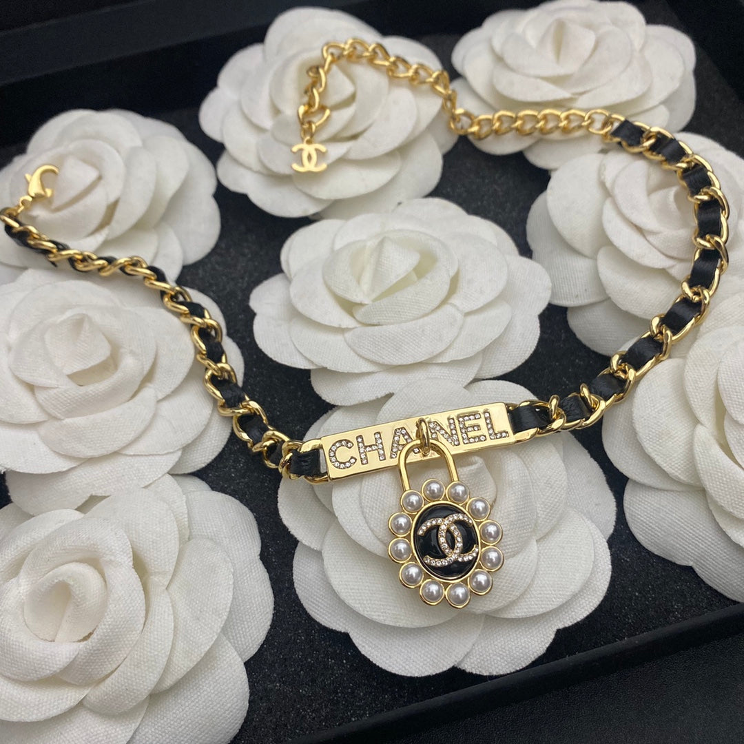 Pearl Pendant Stranded Leather Necklace mysite