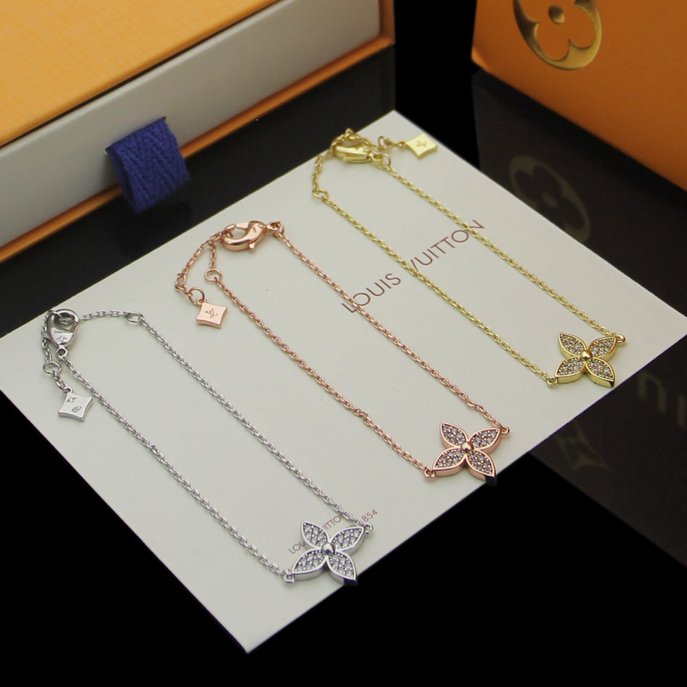 Star Blossom Necklace and Bracelet mysite