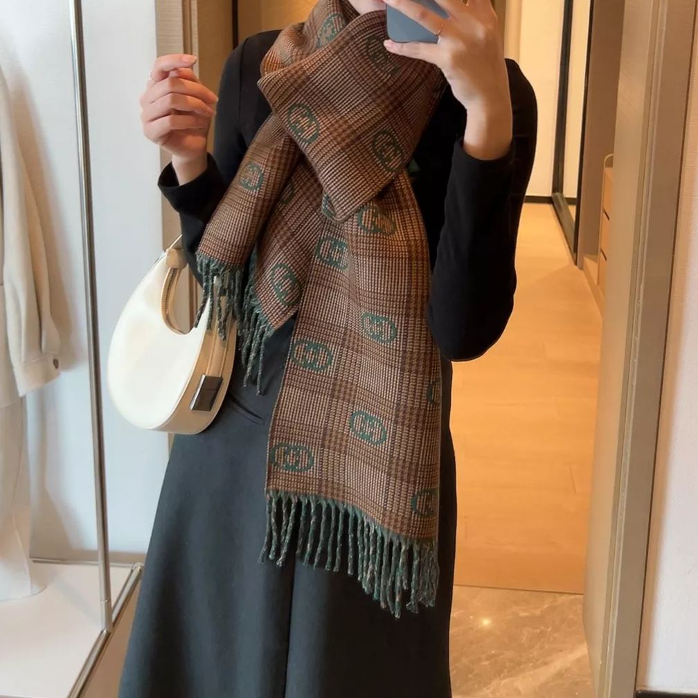 Premium Double-sided Cashmere Fringed Scarf mysite