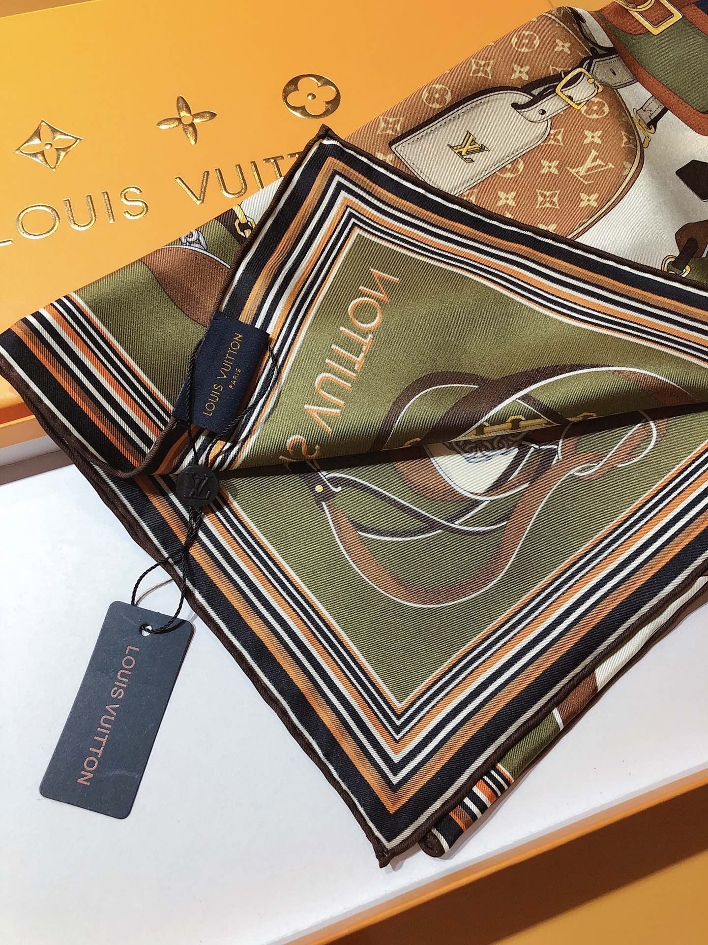 TREASURE Square Scarf mysite