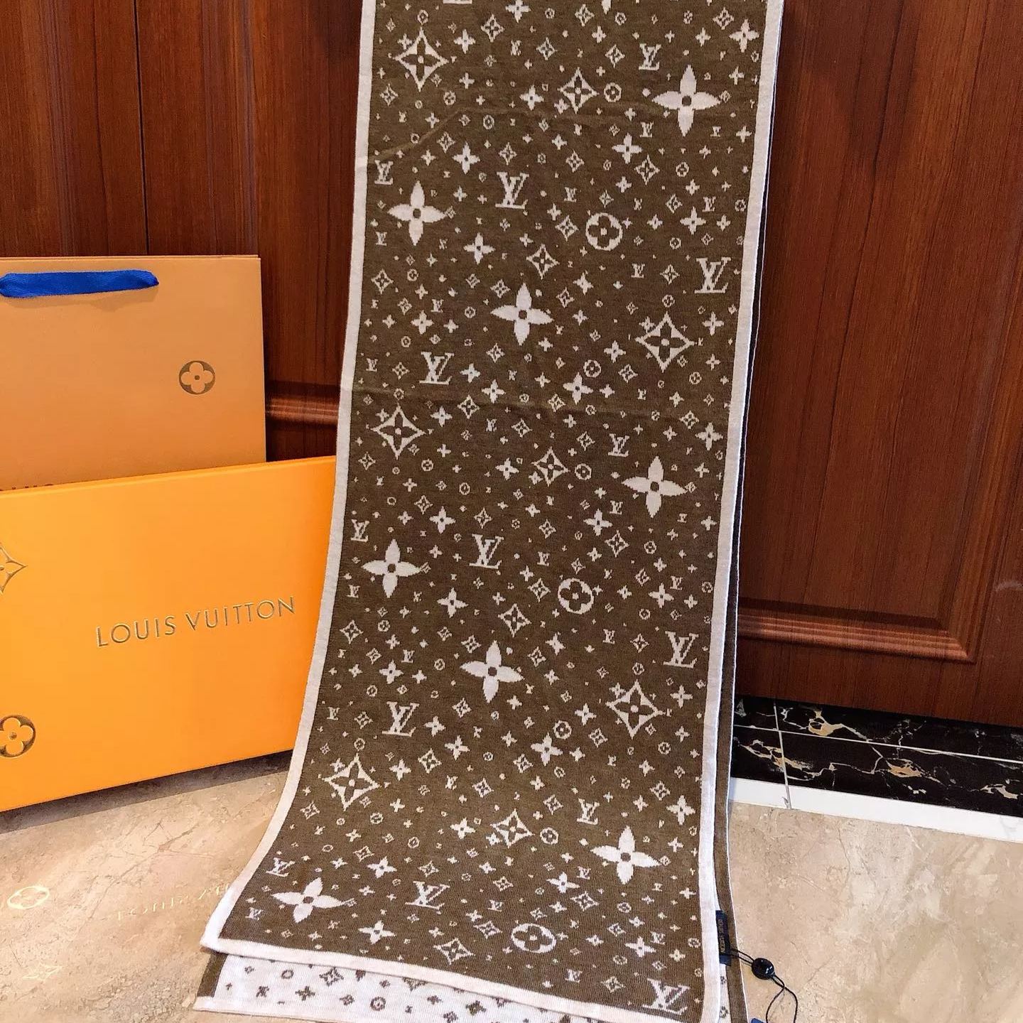 Classic Monogram Cashmere Jacquard Knit Scarf mysite
