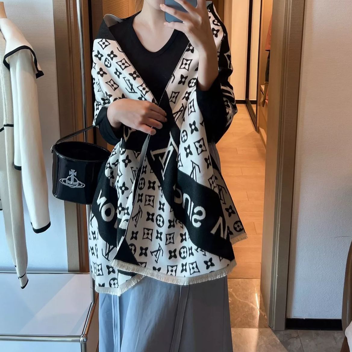 Versatile Logomania Cashmere Scarf Shawl mysite