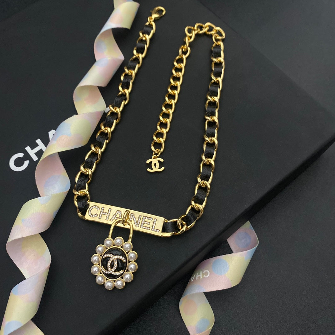 Pearl Pendant Stranded Leather Necklace mysite