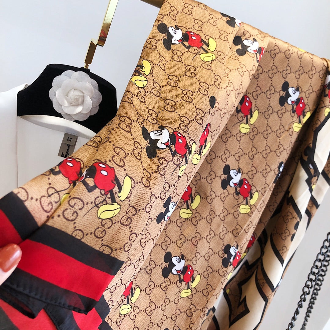 Classic Mickey Mouse Joint Silk Scarf mysite