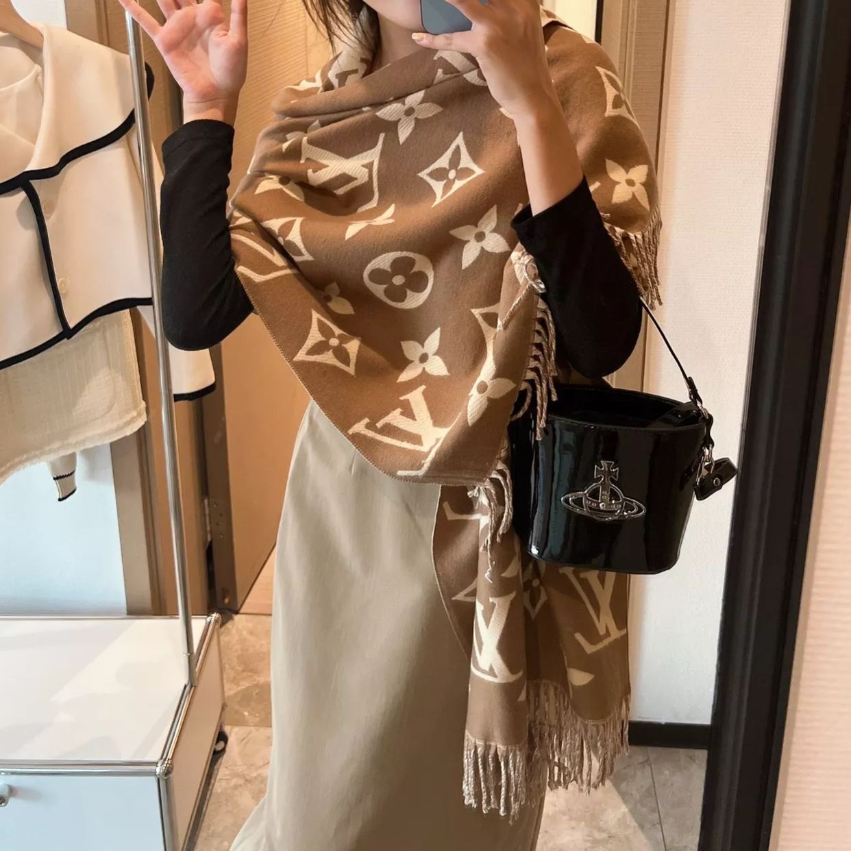 Simple Monogram Cashmere Fringed Scarf mysite