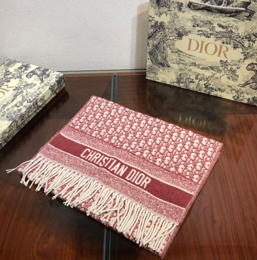 Versatile Monogram Jacquard Fringe Scarf mysite