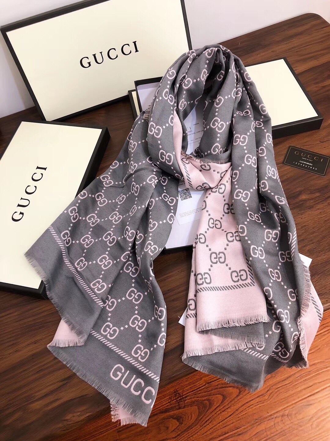 Small Broken Edges Jacquard Scarf Shawl mysite