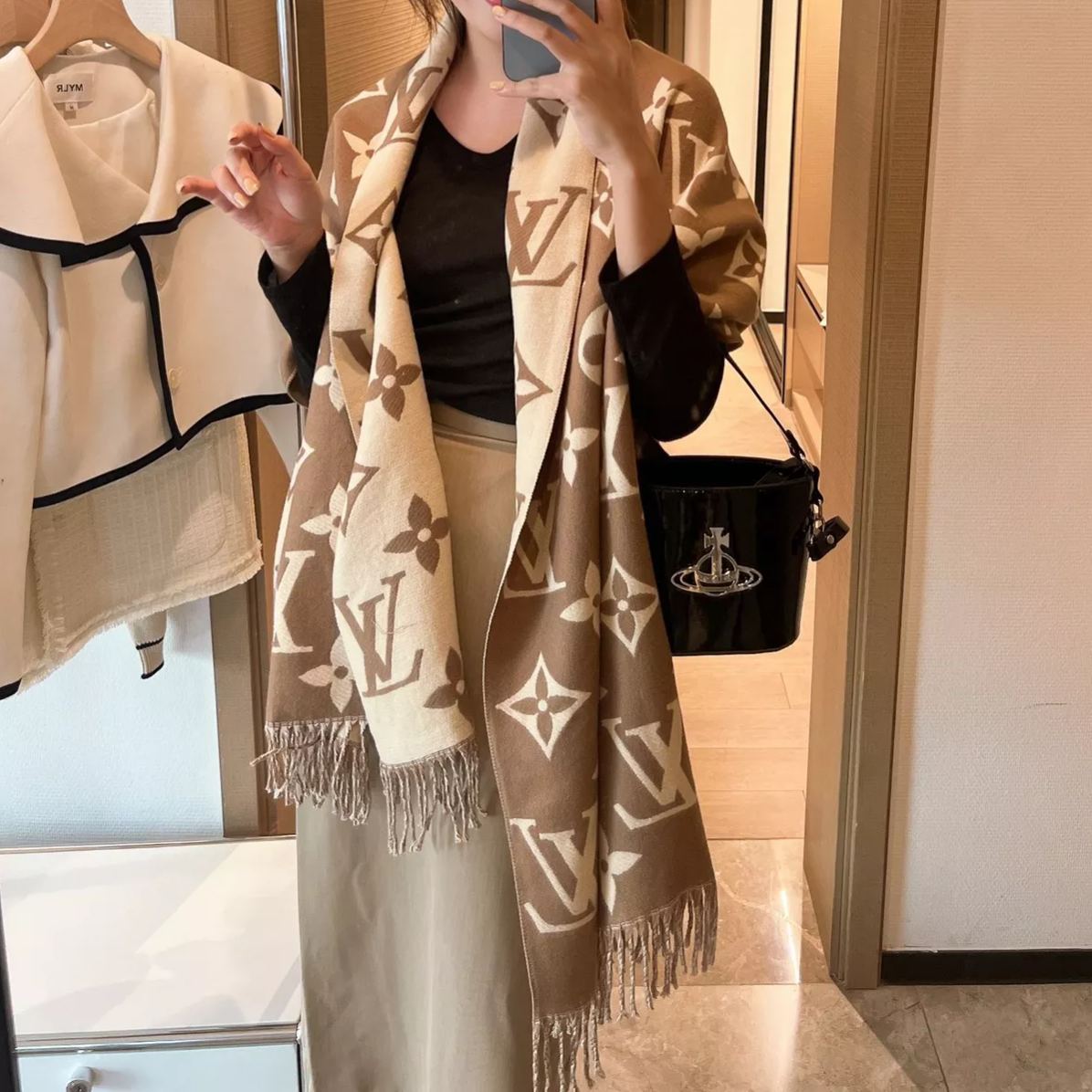Simple Monogram Cashmere Fringed Scarf mysite