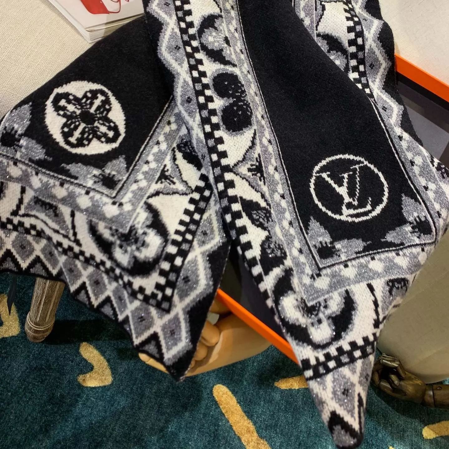 Unique Knit Pattern Cashmere Scarf mysite