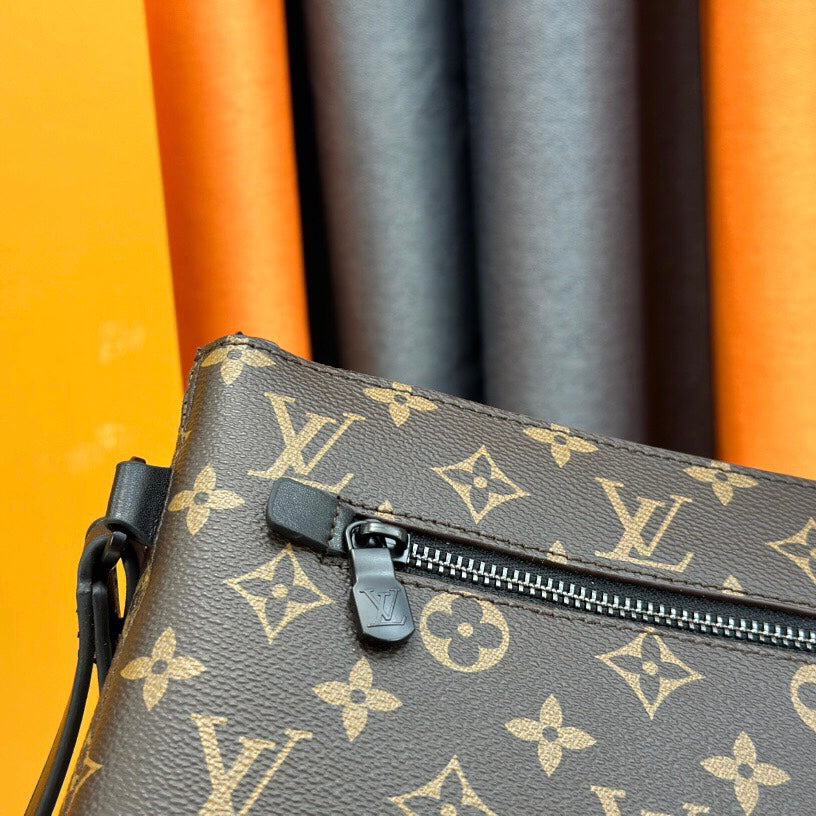 Trendy Cool Square Handbags