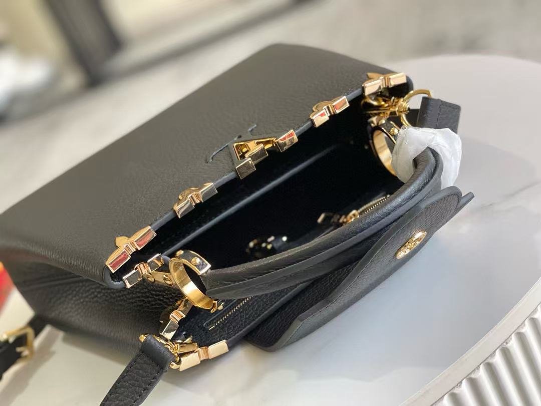 LV Capucines Handbag 27cm  Black Gold Cowhide mysite
