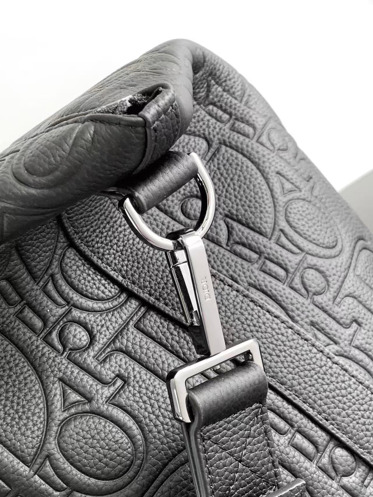 Weekender 40 Black Dior Gravity Leather and Black Grained Calfskin mysite