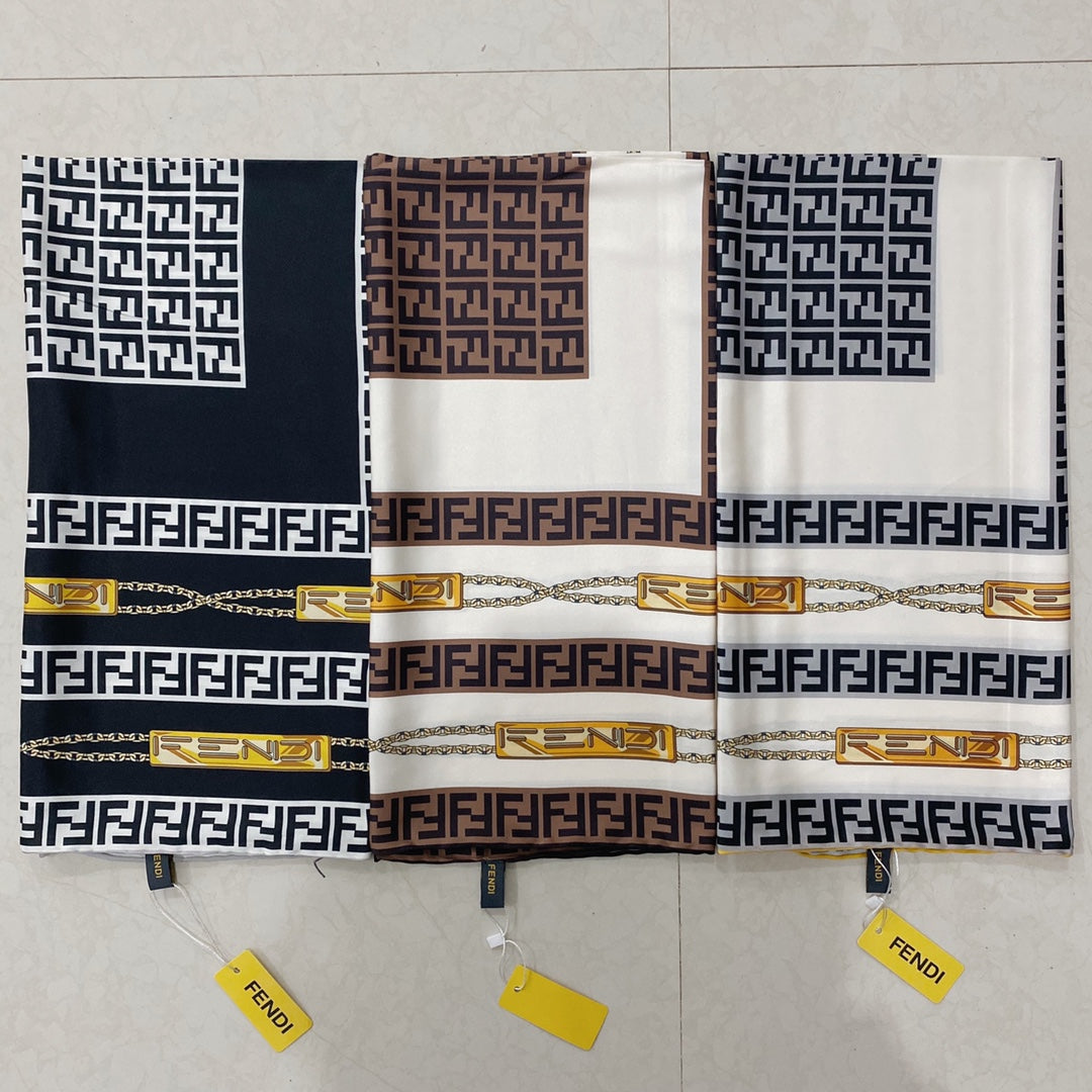 Chain Element Square Scarf mysite