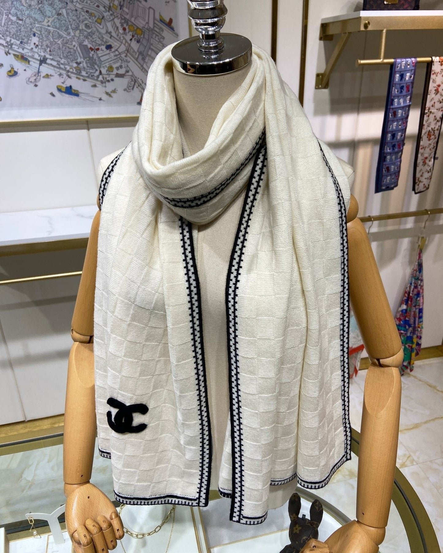 Creamy white 100% cashmere scarf mysite