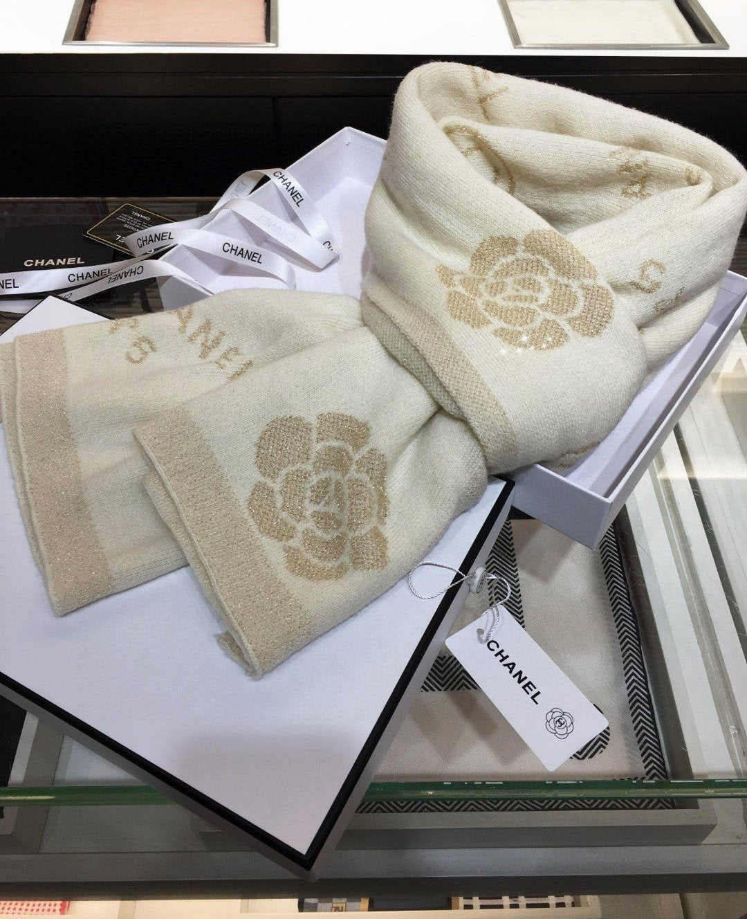 Camellia 100% Cashmere Scarf mysite