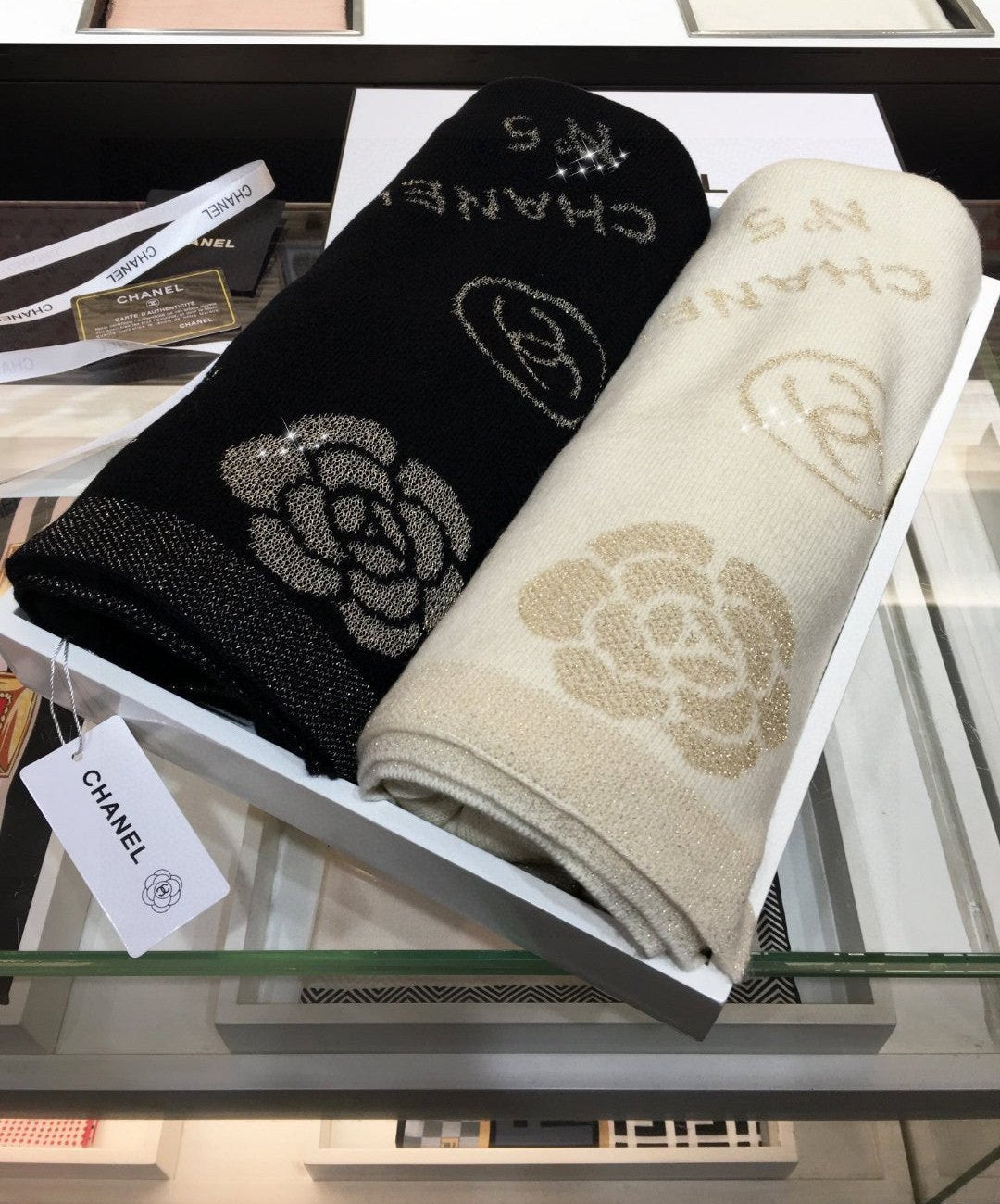 Camellia 100% Cashmere Scarf mysite