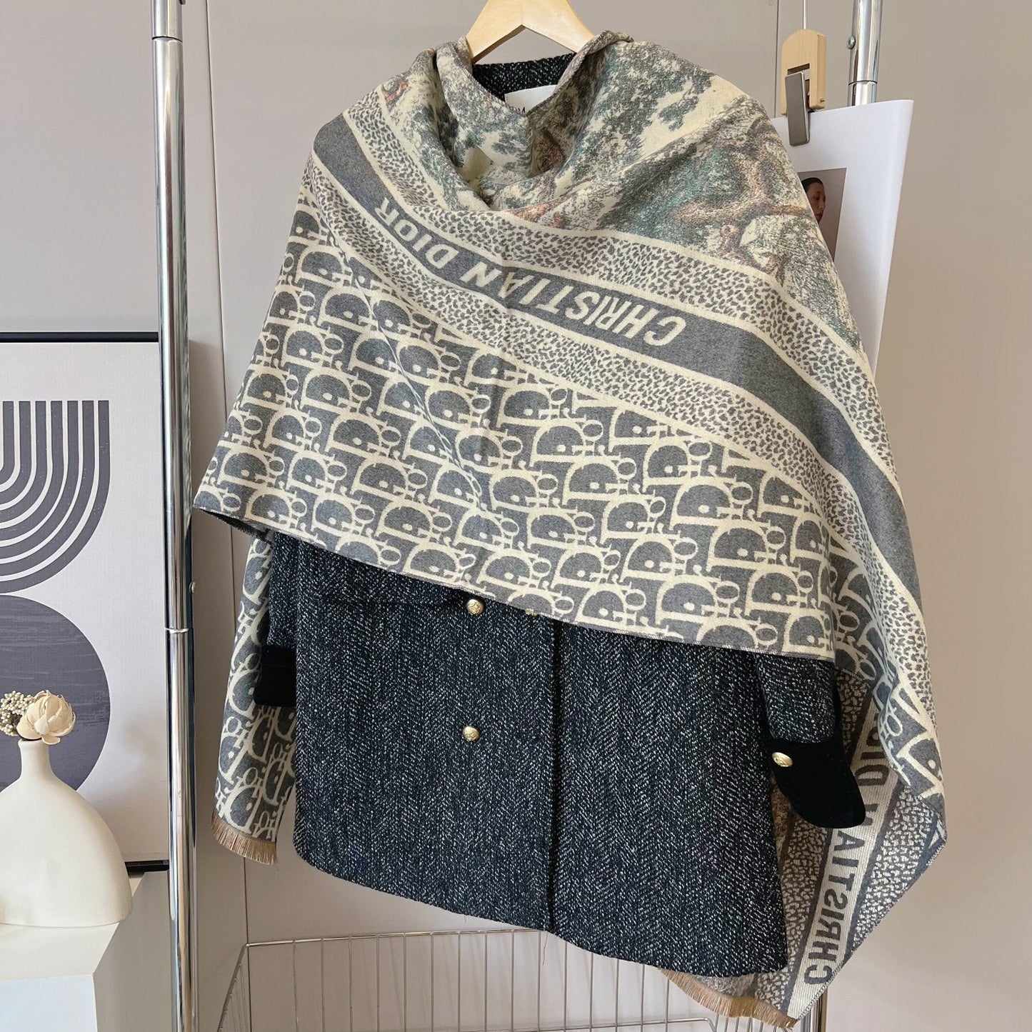 Animal Forest Cashmere Shawl-Scarf mysite