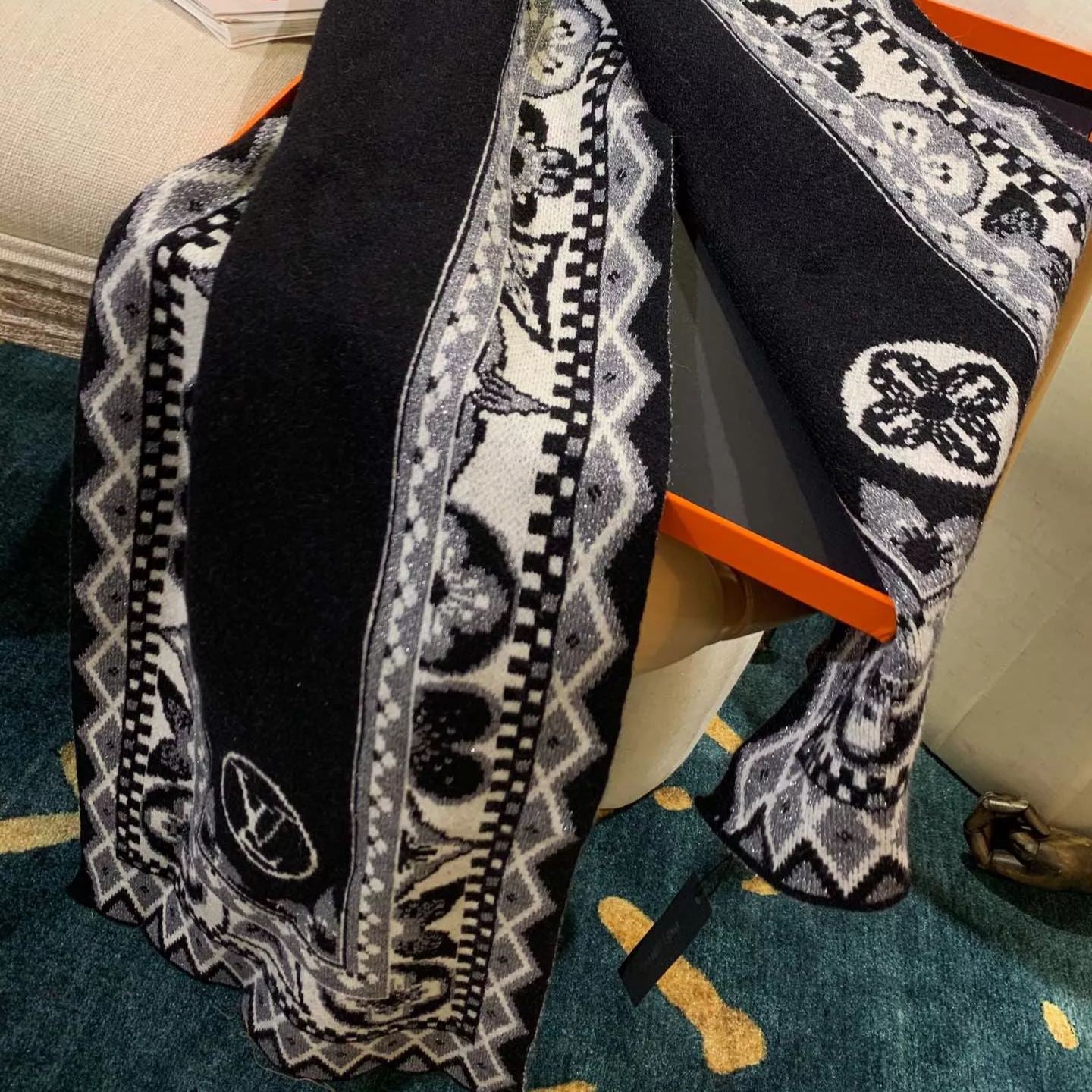 Unique Knit Pattern Cashmere Scarf mysite