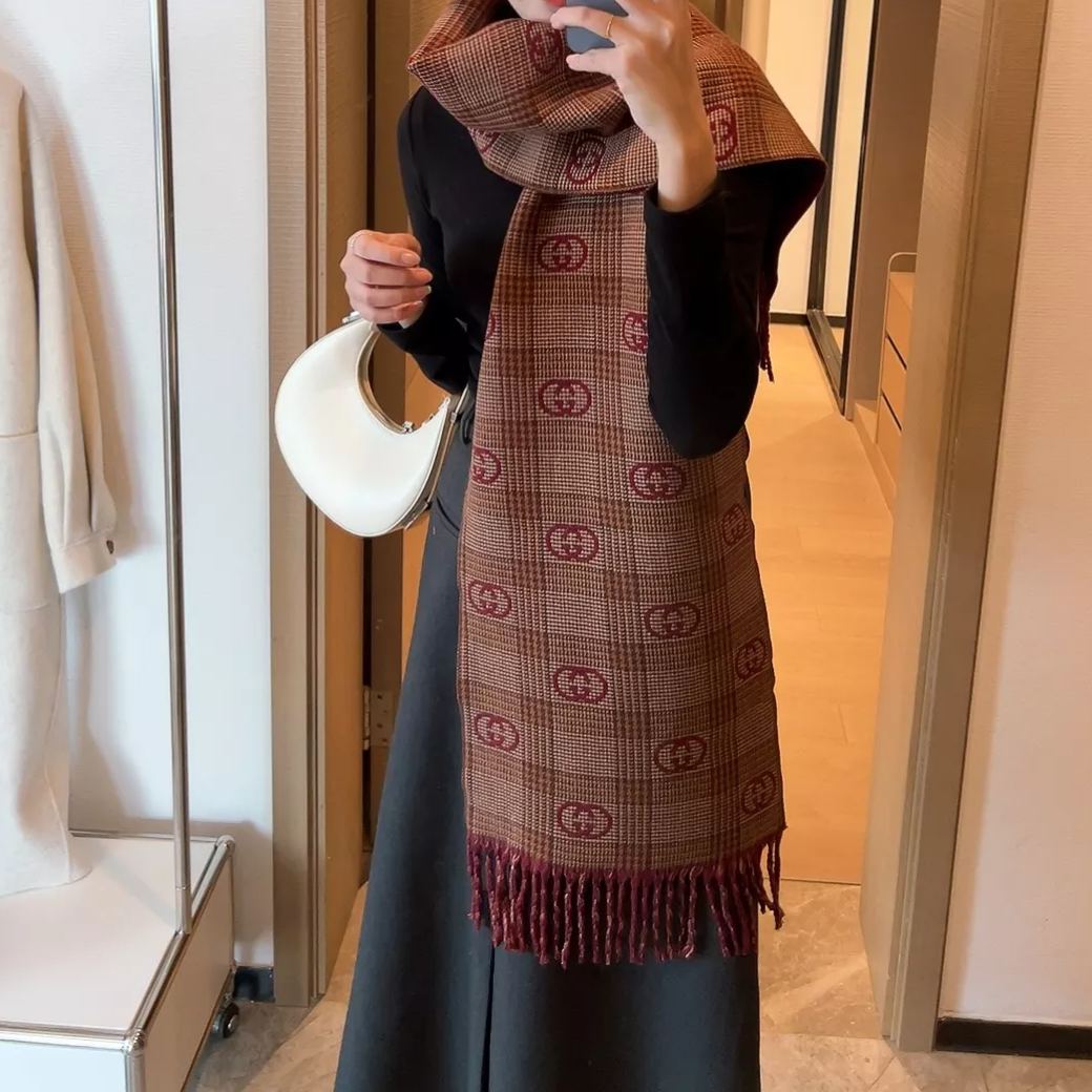 Premium Double-sided Cashmere Fringed Scarf mysite